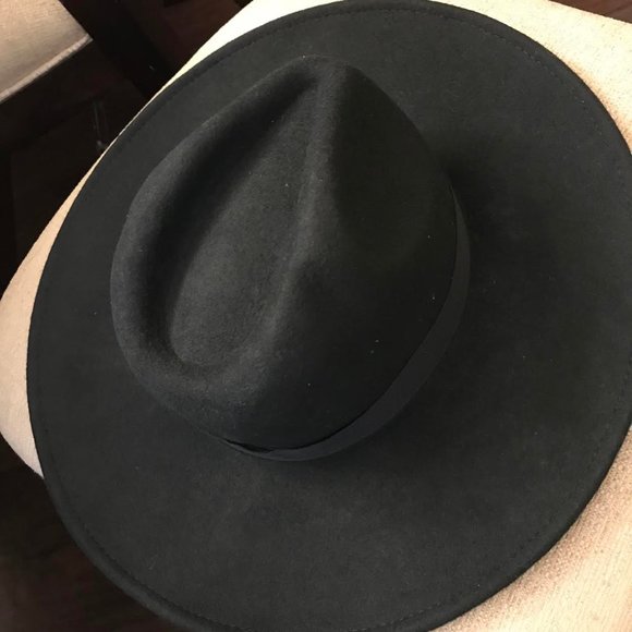 Carly Jean Los Angeles CJLA Chelsea Wool Hat Black - Picture 6 of 7